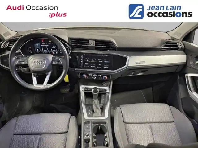 Audi Q3 sportback 35 tfsi 150 ch s tronic 7 — photo 18