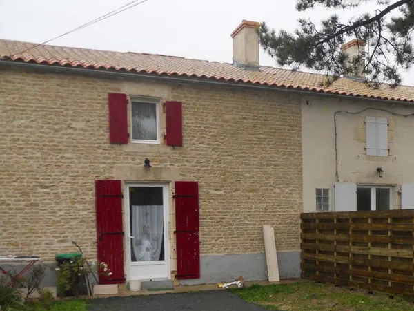 Maison individuelle T4 proche Courçon