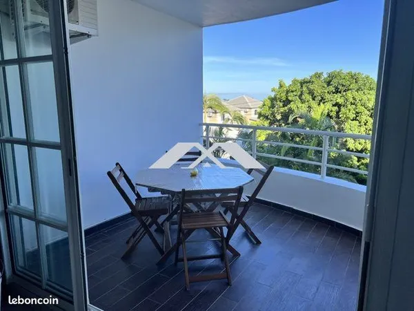 Studio 1 pièce 30 m²