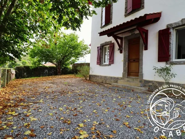Appartement T3 avec garage et jardin - Cambo Les Bains
