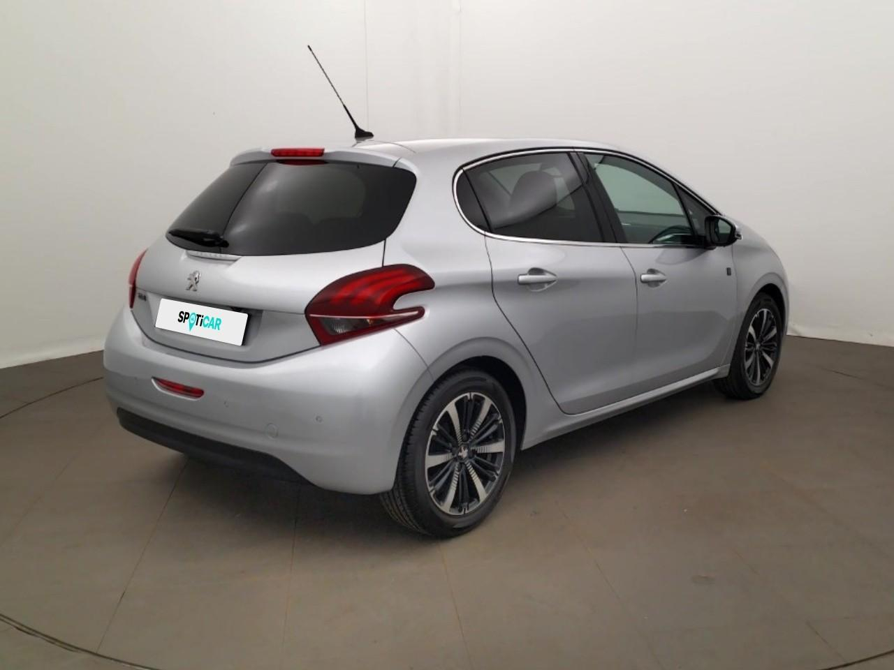 Peugeot 208 puretech 82ch s&s bvm5 tech edition — photo 5