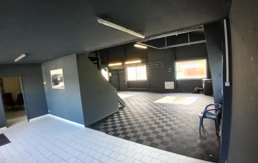 Photo 2