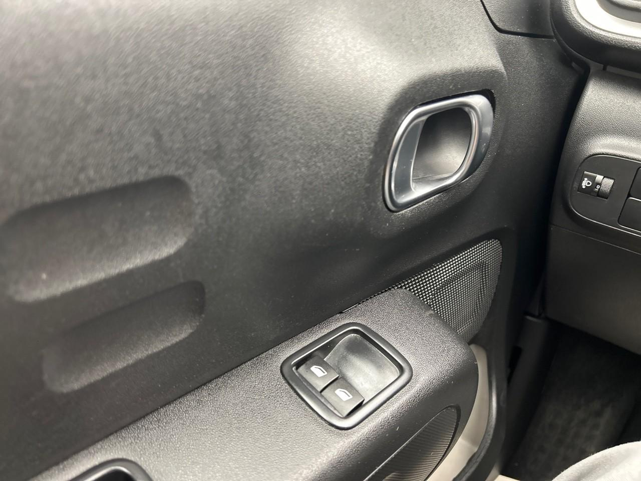 Citroën C3 bluehdi 100 bvm6 you — photo 28