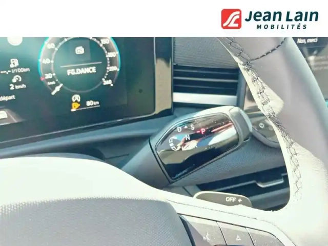 Volkswagen T-Roc 1.5 etsi evo2 hybrid 116 ch dsg7 — photo 13