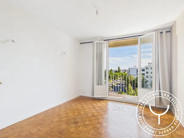 SCEAUX - BEAU 2 PIÈCES DE 46,27 m² AVEC BALCON