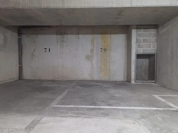 Garage et parking Location Châtillon 80€