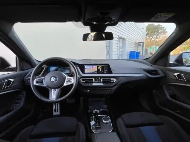 Bmw Serie 1 série 1 116ia 109ch m sport dkg7 — photo 4
