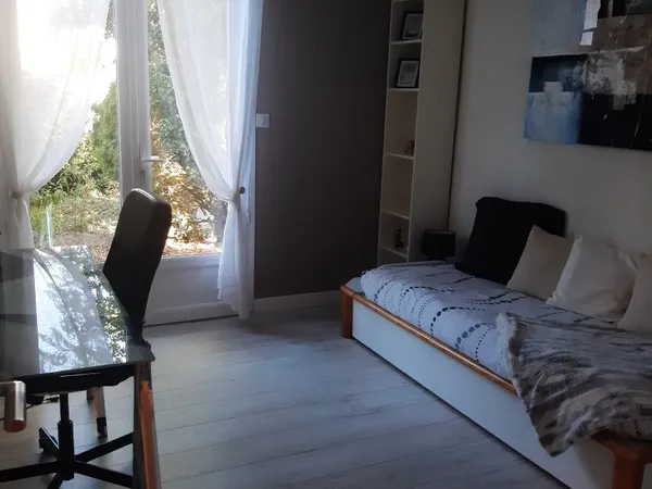 Loue chambre meublée 30m²