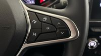 Renault Captur 1.3 TCe mild hybrid 140ch Techno RETROS EXT RABATTABLES MANBUELS — photo 25