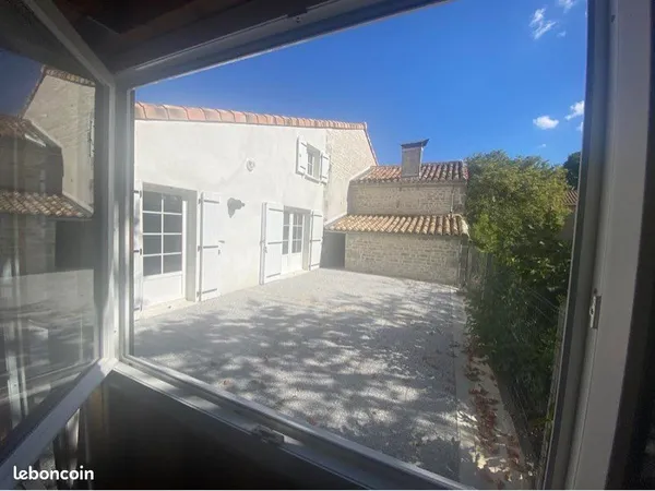 Maison à louer à Brie