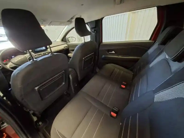 Dacia Jogger eco-g 100 7 places — photo 21