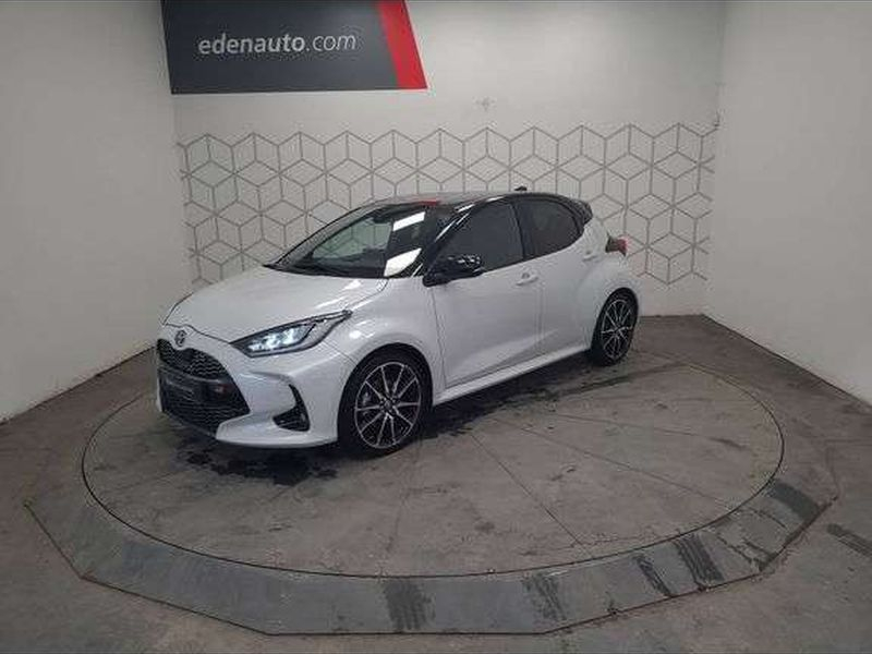 Toyota YARIS Toyota Yaris — photo 1