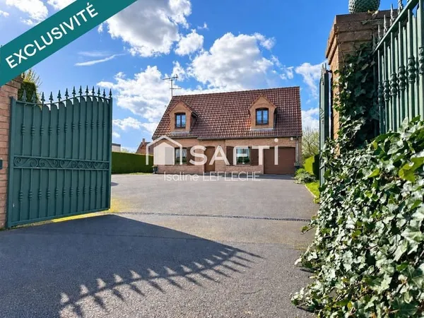 La maison idéale pour votre famille avec piscine couverte