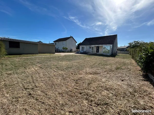 Maison T4 115m² avec jardin et garage - Château-la-Vallière