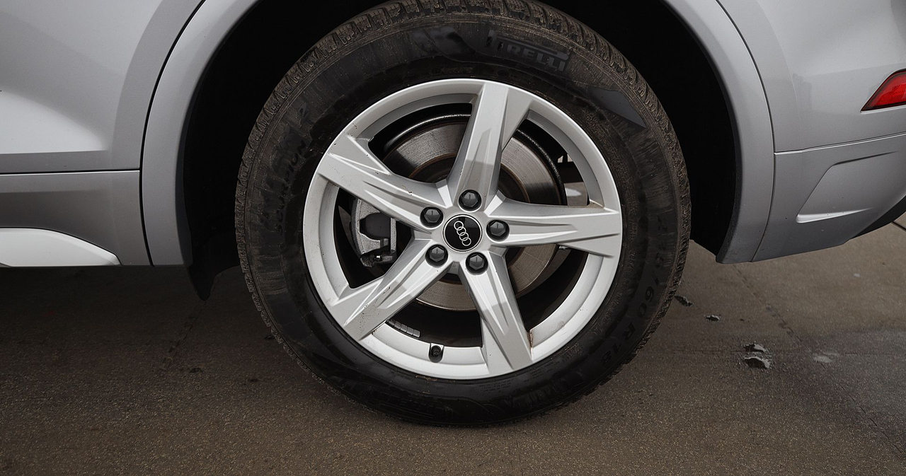Audi Q5 — photo 31