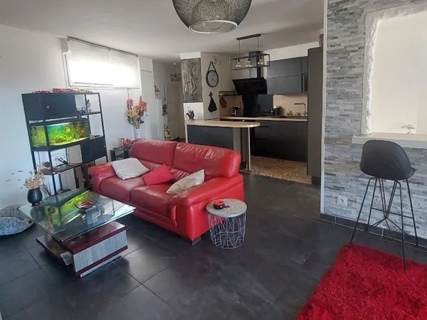 Appartement t 3 Avec garage