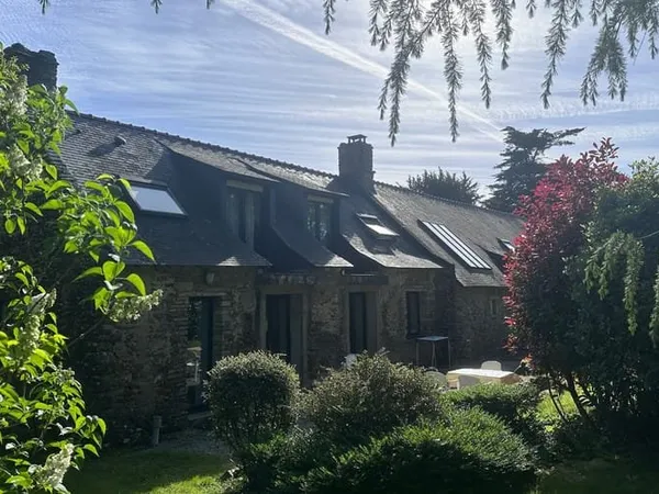 Maison 5 pièces 300 m²