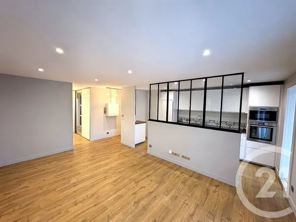 Appartement 3 pièces 103 m²