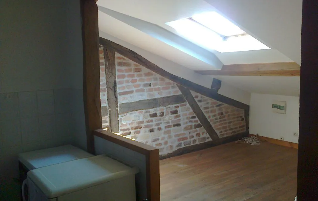 Photo 1