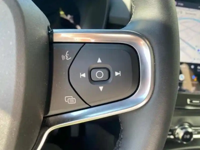 Volvo C40 recharge extended range 252ch ultimate — photo 12