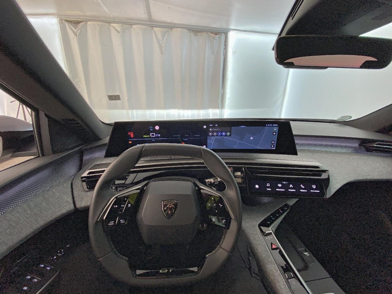 Peugeot 3008 electrique 210 ch 73 kwh gt — photo 12