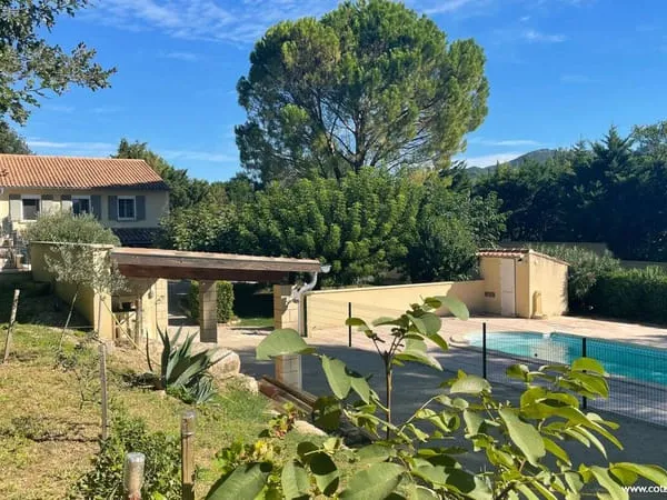 Maison 6 pièces 180 m²