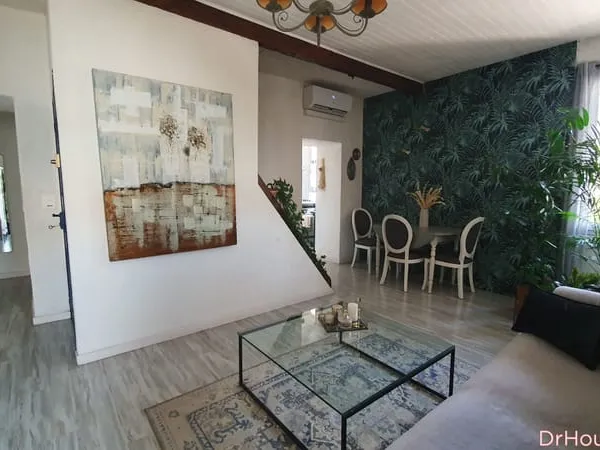 Maison jumelée 4 Pièces avec terrasse, parking à Bastelicaccia