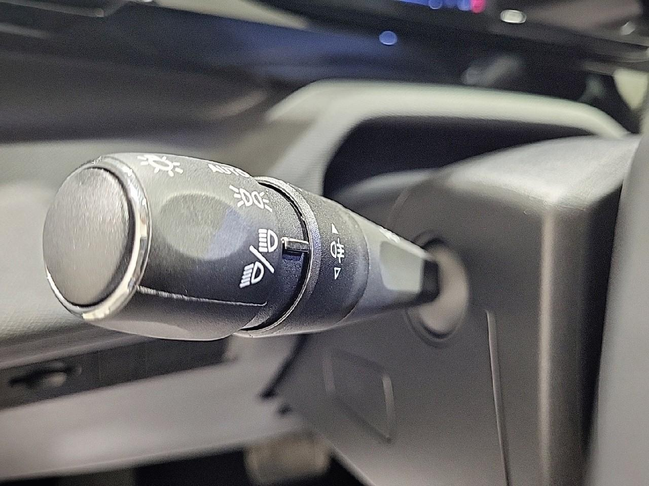 Peugeot 308 hybrid 136 e-dcs6 active pack — photo 20