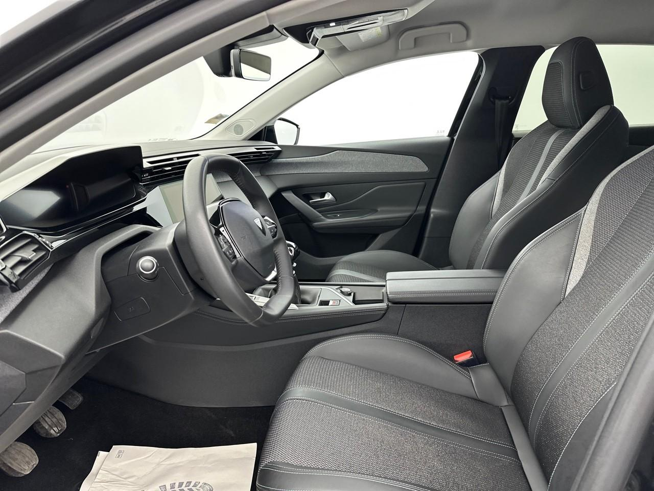 Peugeot 308 puretech 130ch s&s bvm6 allure — photo 9