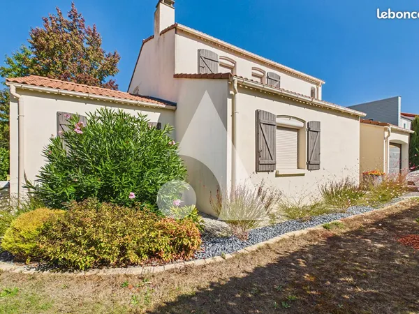 Maison 6 pièces 126 m²