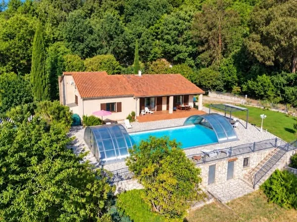 Maison - Collobrières - 217m²