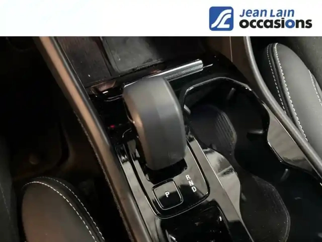 Volvo Xc40 t4 recharge 129+82 ch dct7 — photo 13