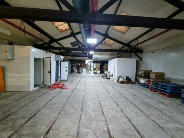 Bureaux 499 m²