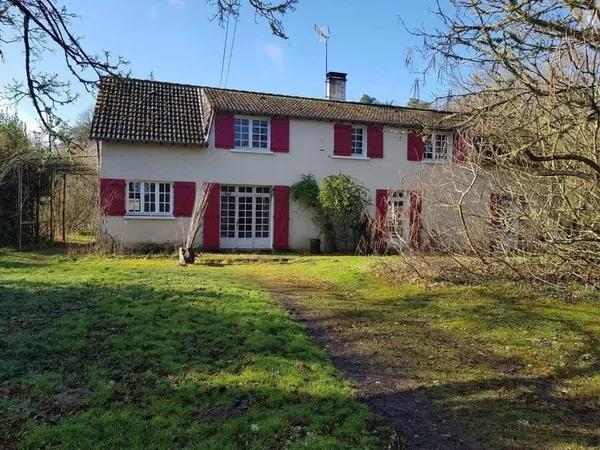 Maison 10 pièces 278 m²