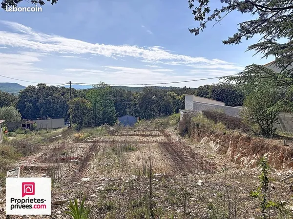 Terrain 636 m² Ginasservis
