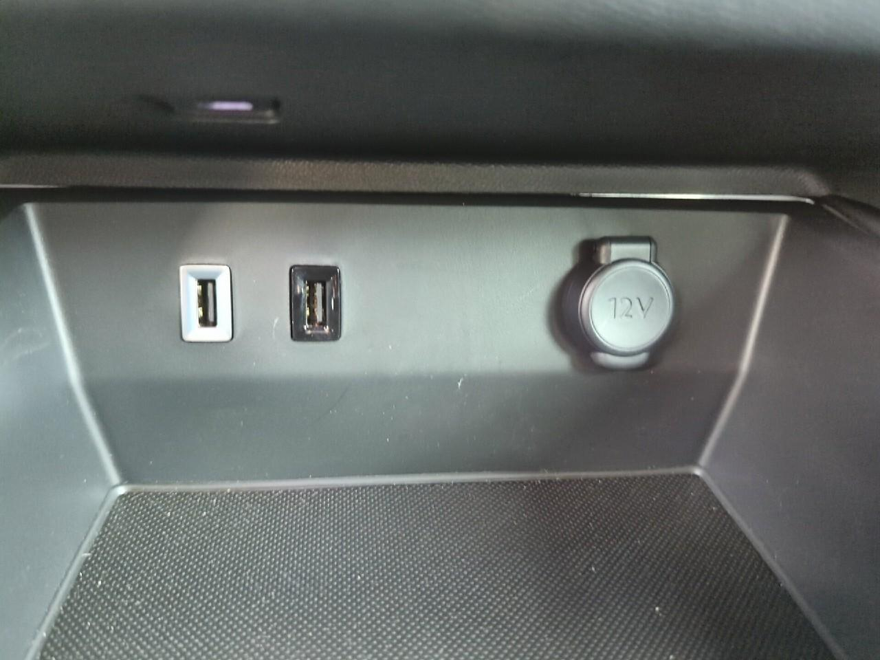 Citroën C5 Aircross bluehdi 130 eat8 max — photo 29