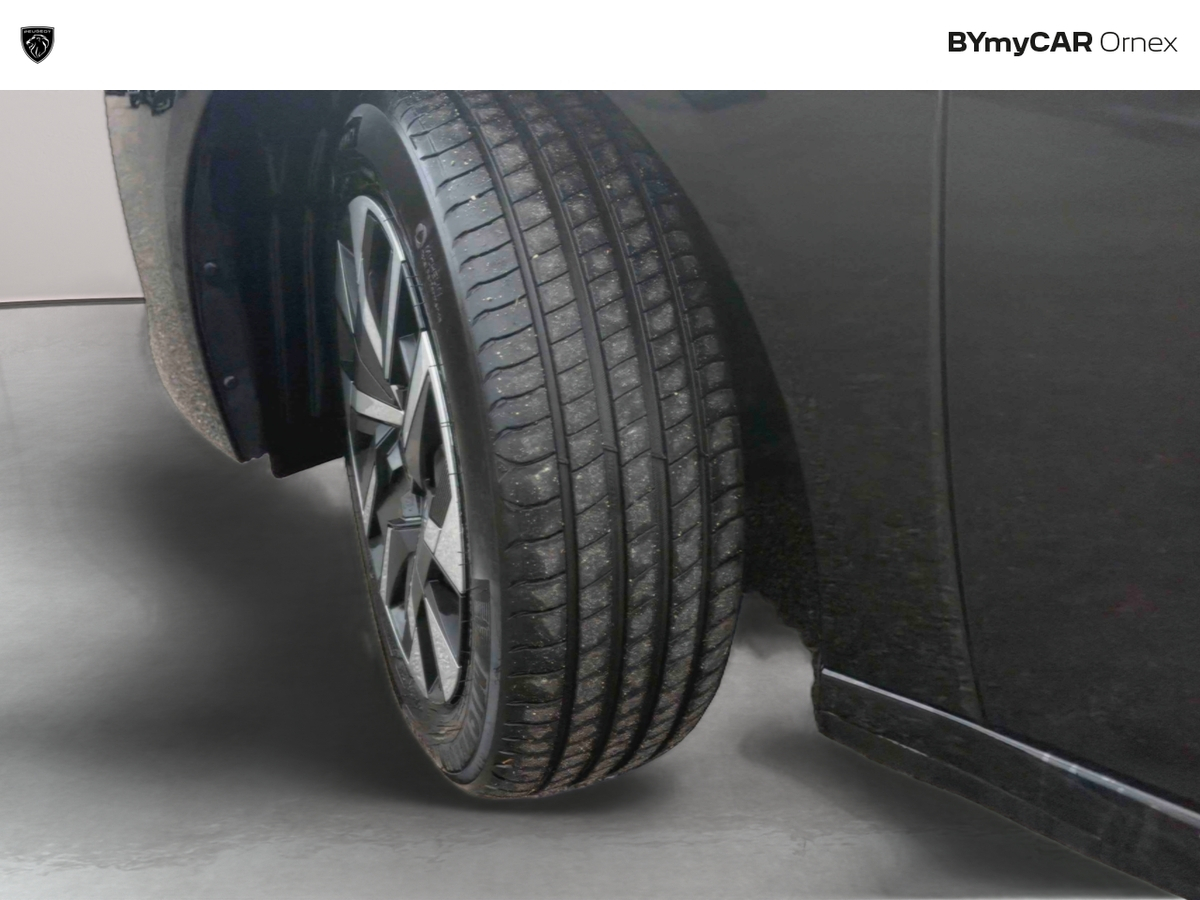 Peugeot 208 Hybrid 110 ch e-DCS6 — photo 13