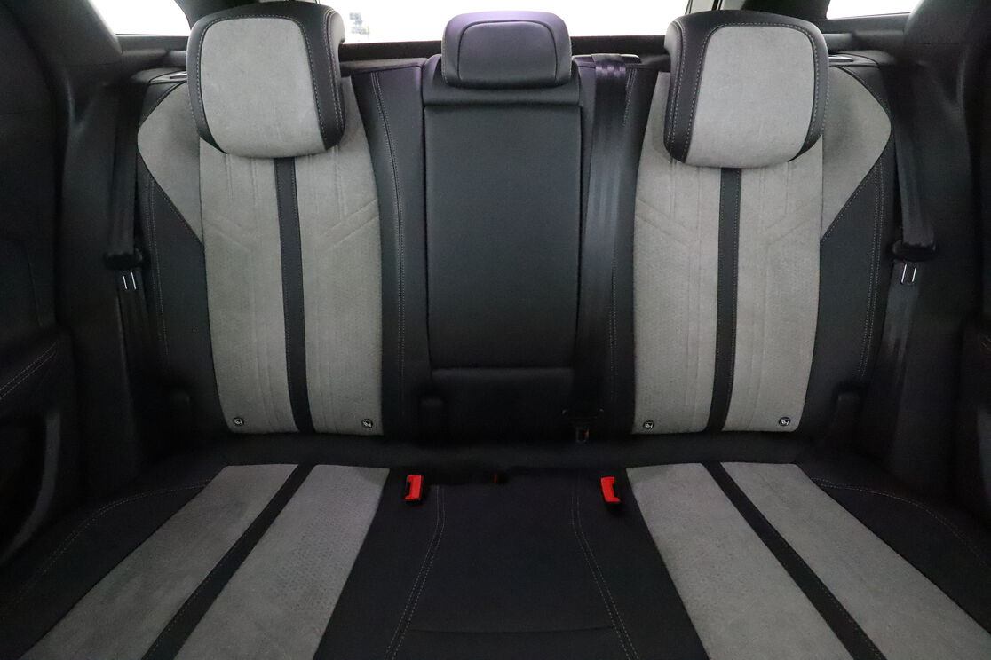Peugeot 3008 1.6 Hybrid GT e-EAT8 — photo 14