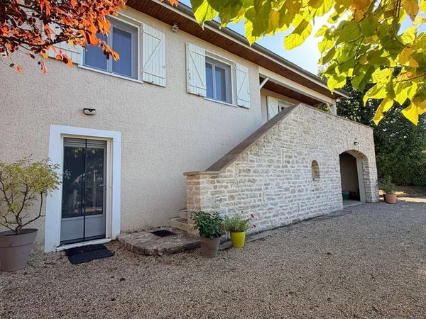 Maison 4 pièces 135 m²
