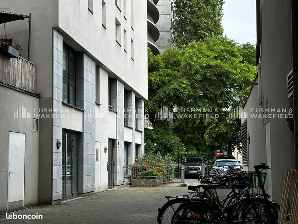 Bureaux 133 m²