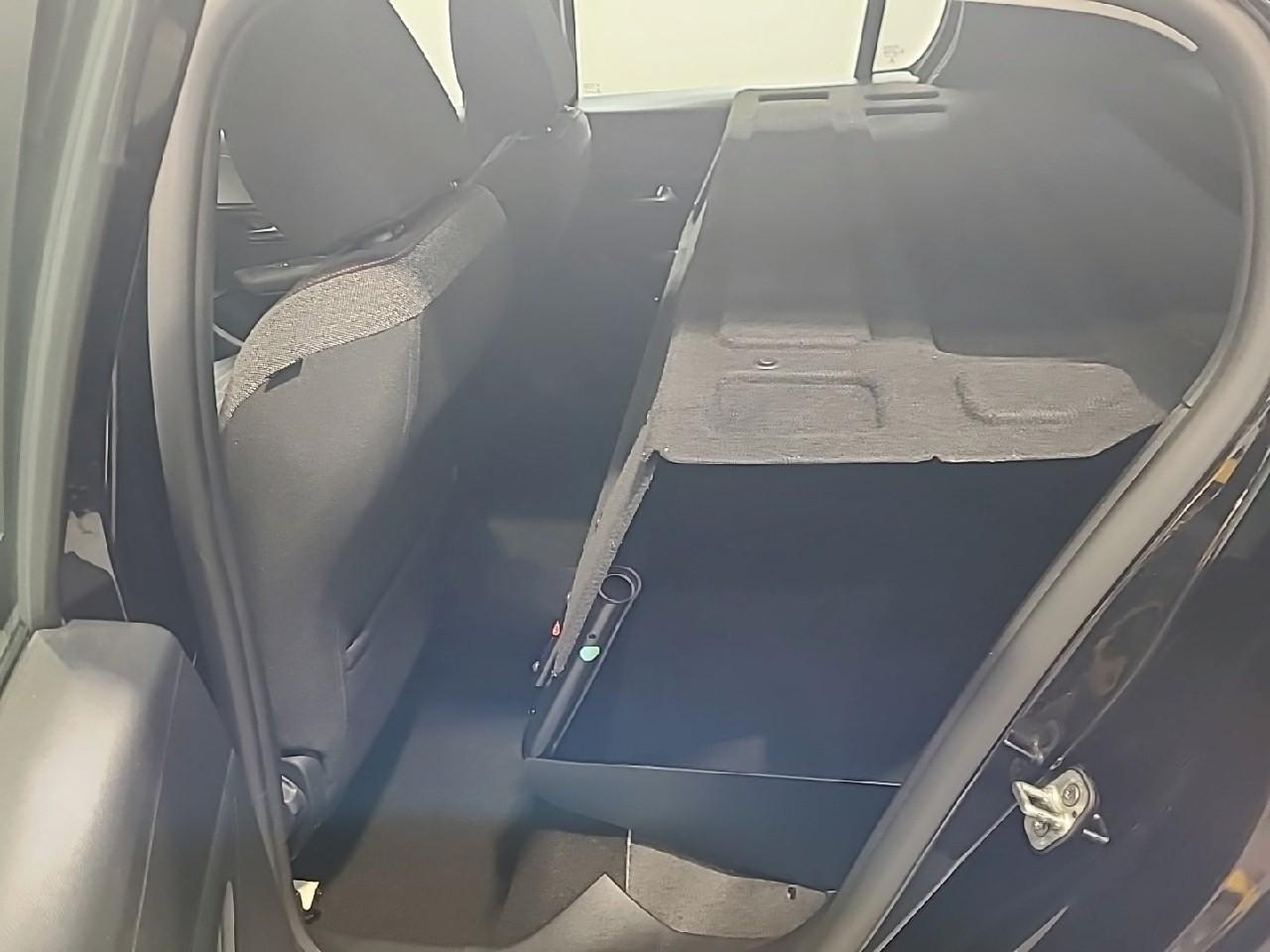 Peugeot 208 bluehdi 100 s&s bvm6 active business r — photo 13