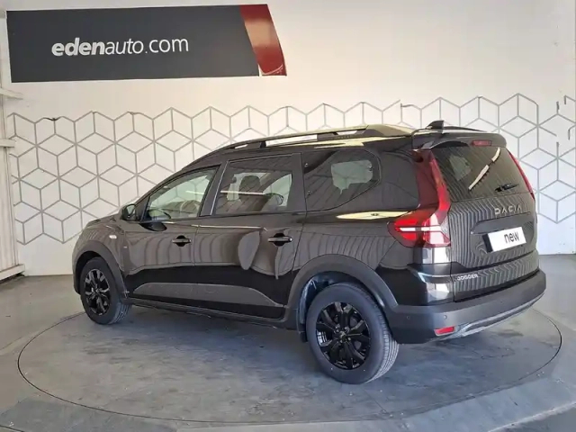 Dacia Jogger tce 110 7 places gsr2 — photo 2