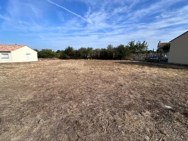 Terrain 430 m²