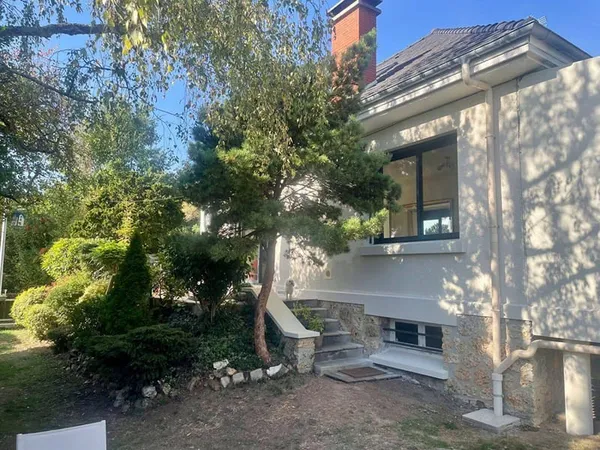 Maison 7 pièces 165 m²
