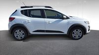 Dacia Sandero 1.0 TCe 90ch Stepway Expression — photo 4