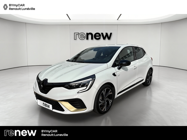 Renault Clio E-Tech full hybrid 145