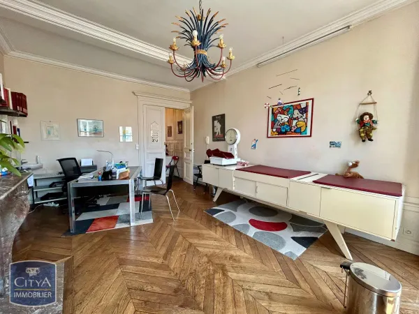 Local professionnel