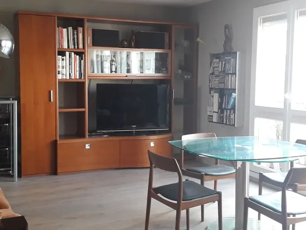 Appartement de 61m2 à louer sur Paris 19