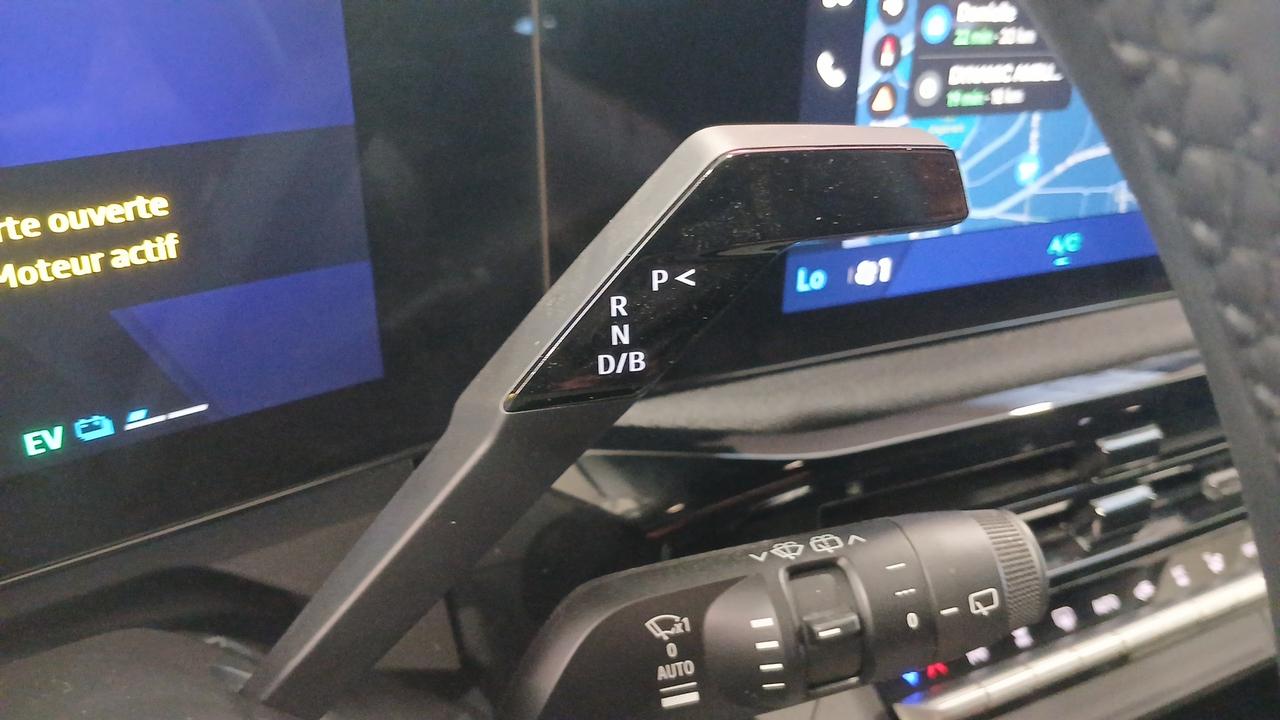 Renault Clio E-Tech full hybrid 160 ch — photo 19