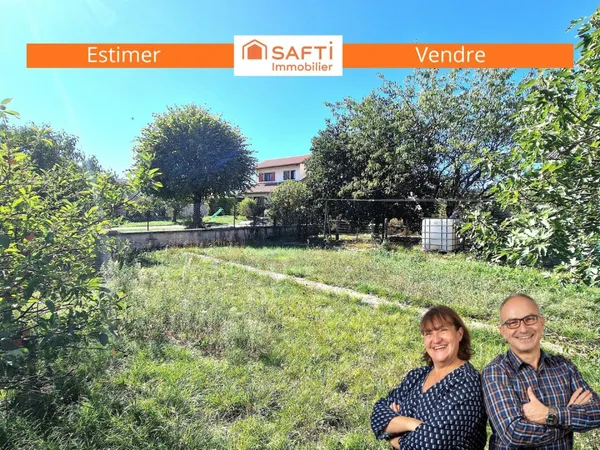 Maison à fort potentiel - terrain de 809 m²